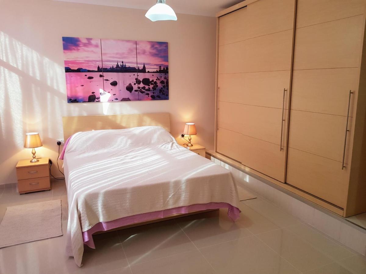 Charming Apartment-Wifi-Sleeps 5 마르사스칼라 외부 사진